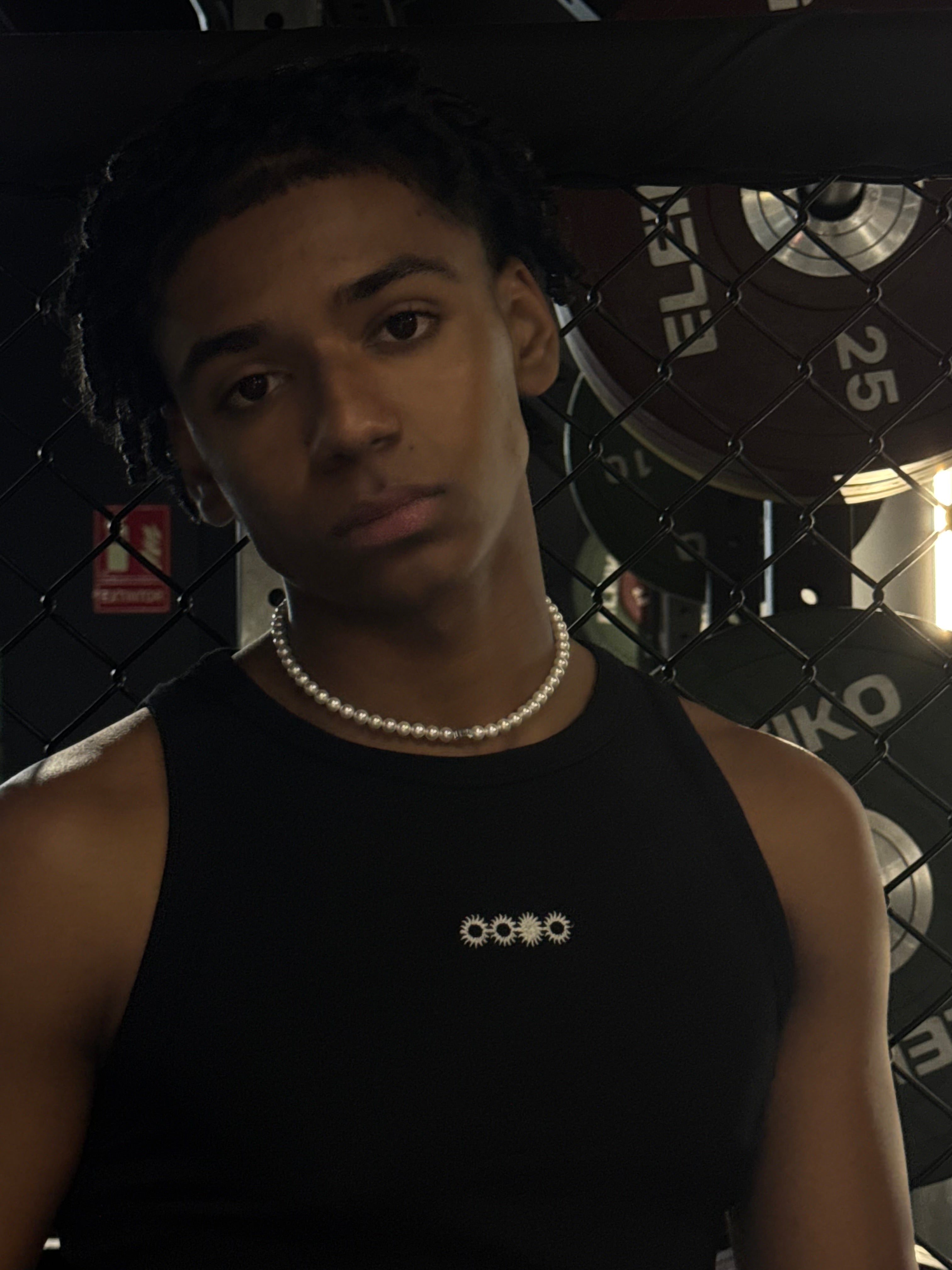 Nologos necklace (collar)